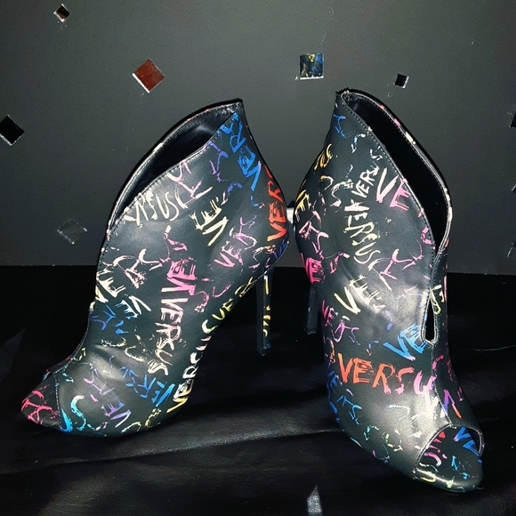 Shoes - Graffiti  pumps